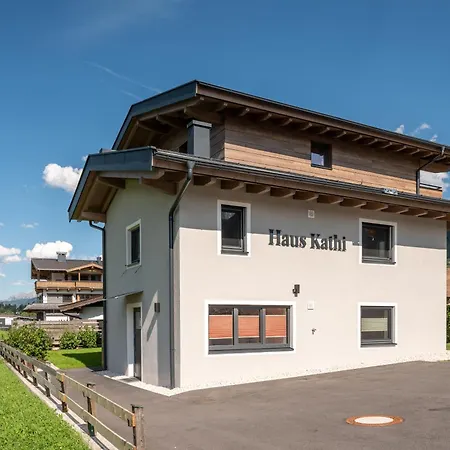 Haus Kathi 公寓 *